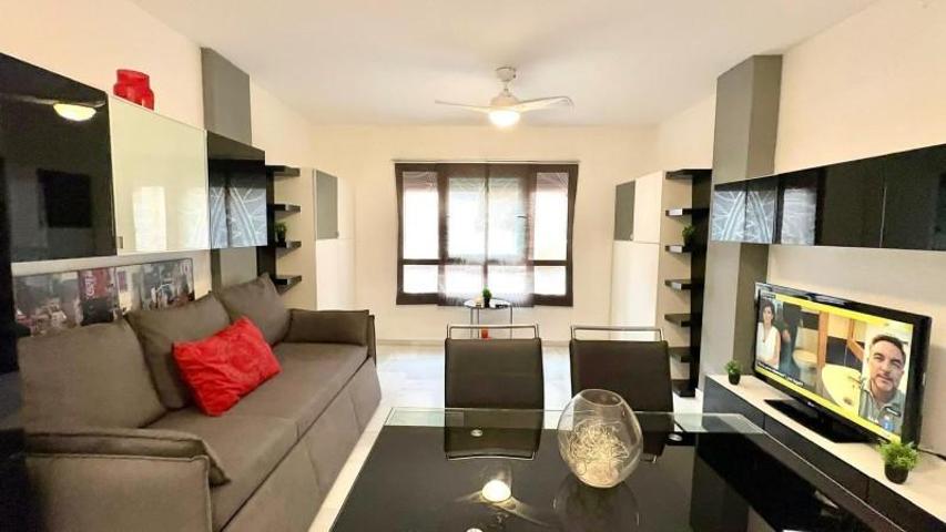 Estudio en venta en Torremolinos, Calvario photo 0