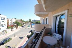 Apartamento en venta en Orihuela Costa, Cabo Roig photo 0