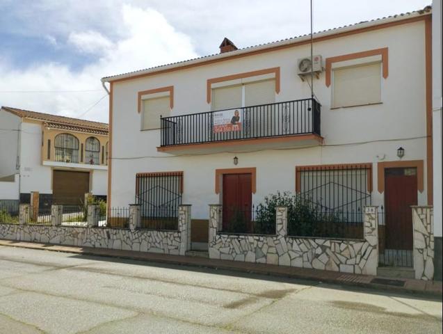 Chalet en venta en Monesterio, Extremadura photo 0
