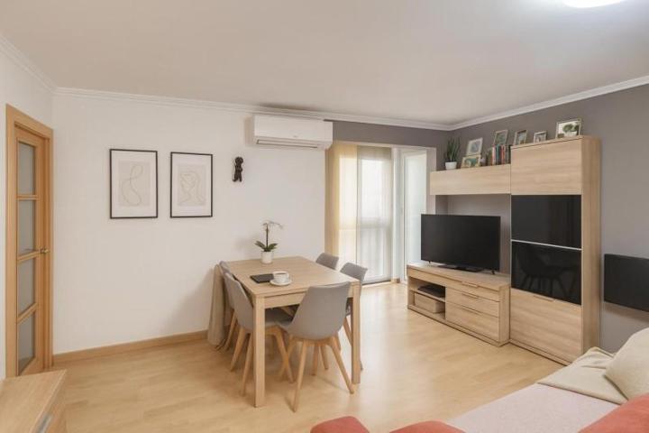 Piso en venta en Martorell, Plaça Verge de Núria, 08760 photo 0
