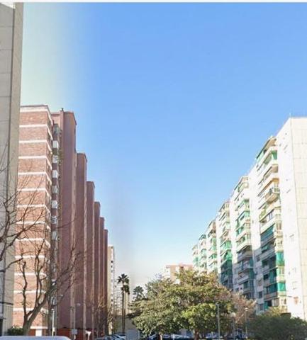 Piso en venta en L'Hospitalet de Llobregat, Bellvitge photo 0