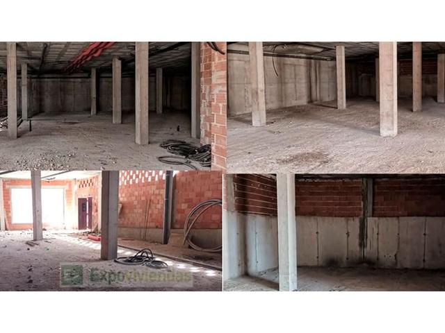 Local comercial en venta en Mazarrón photo 0