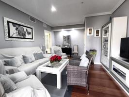 Apartamento en venta en Badajoz, Estación de Autobuses photo 0