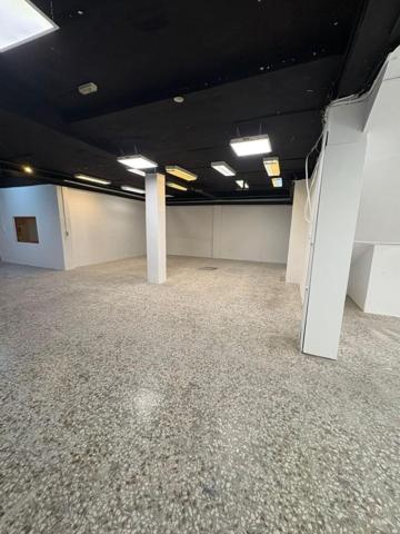 Local comercial en venta en Albacete, Centro-Villacerrada photo 0