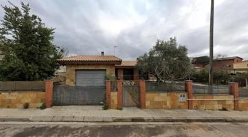 Casa en venta en Fonollosa, Canet de fals photo 0