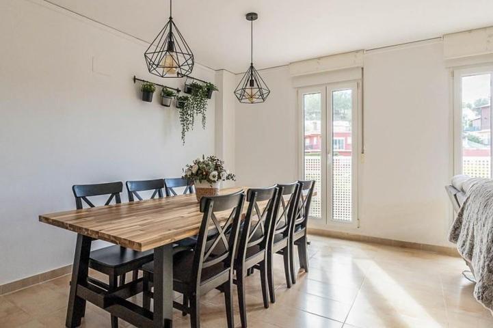 Adosada en venta en Macastre, Comunidad valenciana photo 0