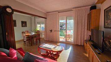 Piso en venta en Barcelona, La Trinitat Nova photo 0