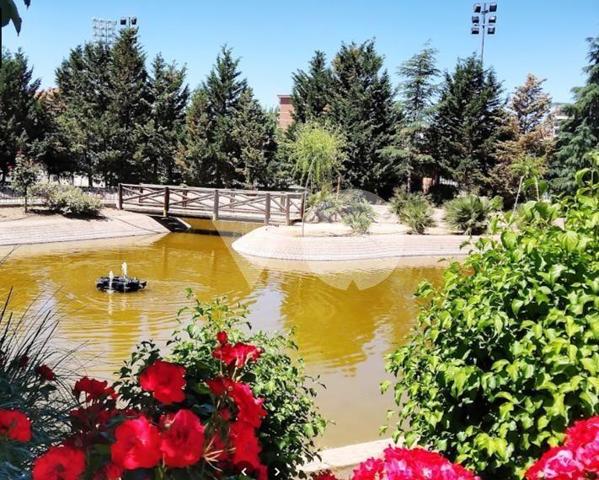 Piso en venta en Torrejón de Ardoz, Turín, 28850 photo 0