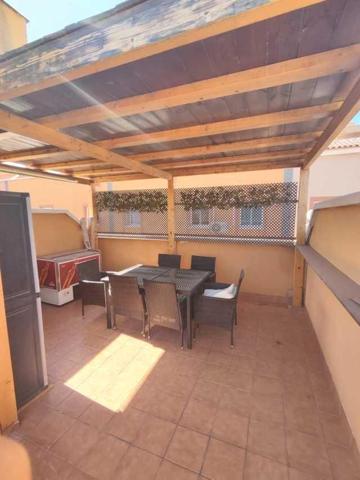 Adosada en venta en Granadilla de Abona, San Isidro photo 0