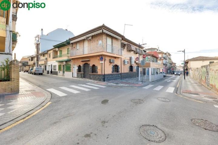 Casa en venta en Maracena, Maracena photo 0