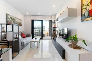 Piso en venta en Orihuela, Baix Segura photo 0