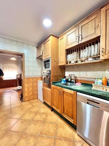 Casa en venta en Jerez de la Frontera, Este - Bda. Barbadillo photo 0