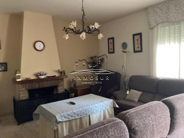 Chalet en venta en Lucena, Lucena photo 0