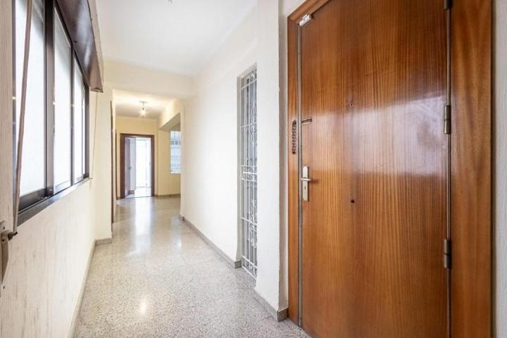 Piso en venta en Granada, Centro photo 0