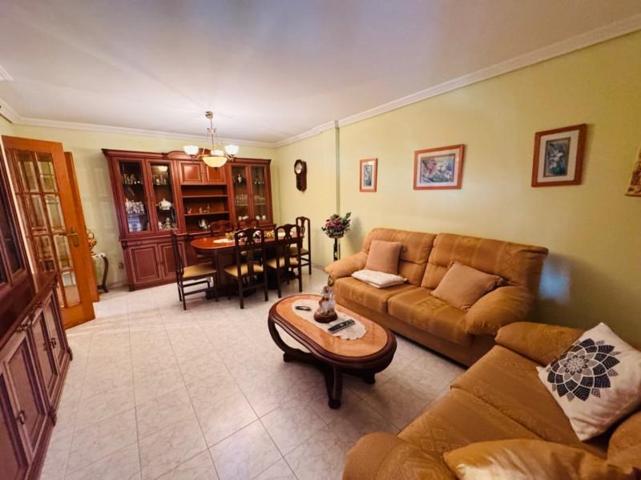 Piso en venta en Denia photo 0