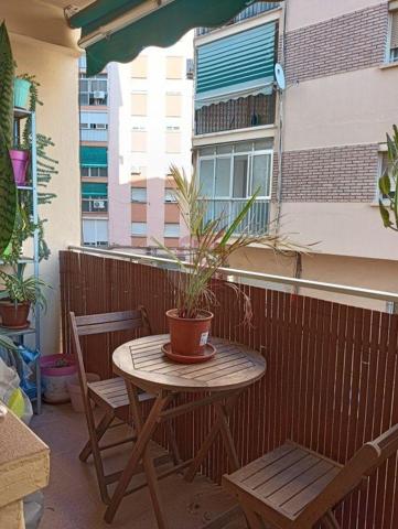 Piso en venta en Málaga, La Unión - Cruz de Humilladero - Los Tilos photo 0