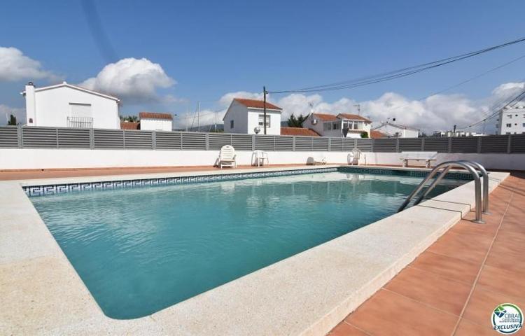 Chalet en venta en Roses photo 0