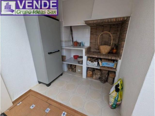 Adosada en venta en Sax, Sax photo 0