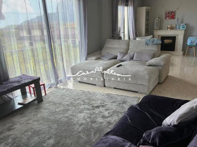 Casa en venta en Callosa d'En Sarria, Comunidad valenciana photo 0