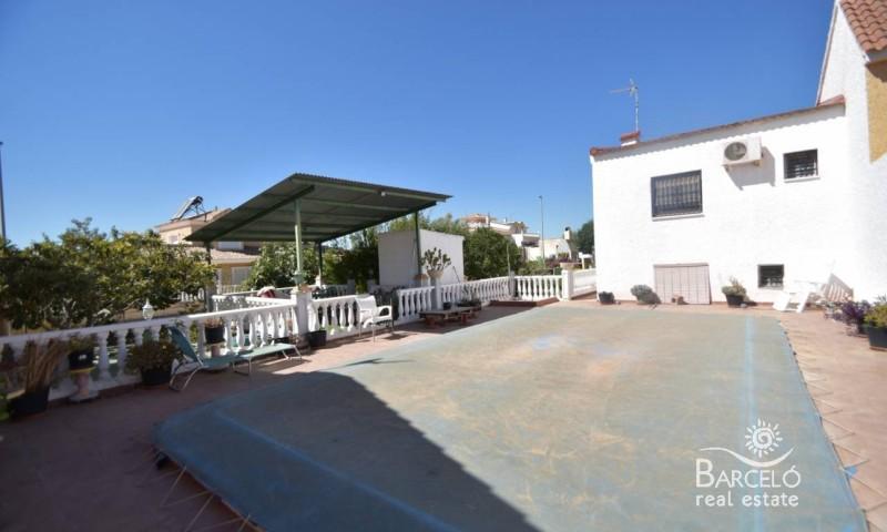 Chalet en venta en Benijofar, Benijofar photo 0
