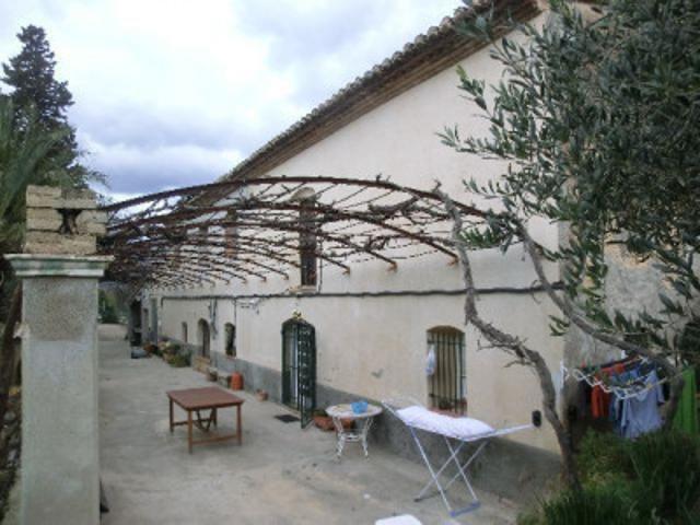 Casa con terreno en venta en Tortosa, Horta de Pimpi photo 0