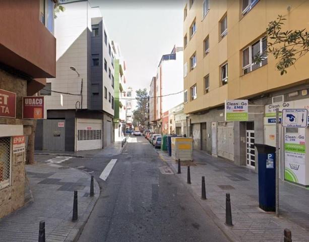 Piso en venta en Las Palmas de Gran Canaria, Alcaravaneras photo 0
