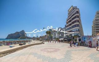 Apartamento en venta en Calpe, Playa de Fossa-Levante photo 0