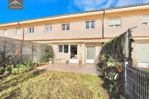 Adosada en venta en Santiurde de Toranzo, Acereda photo 0