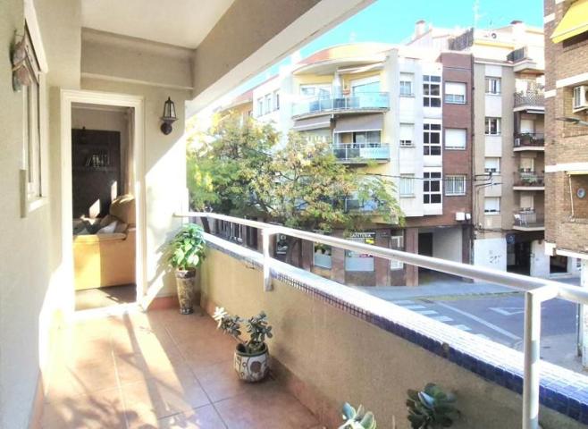 Piso en venta en Terrassa, Carrer de Faraday, 08224 photo 0