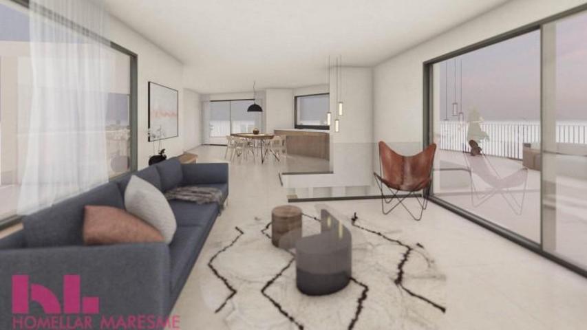 Piso en venta en Calella, Pekin photo 0