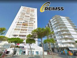 Piso en venta en Castell-Platja d'Aro, Centre - Platja photo 0