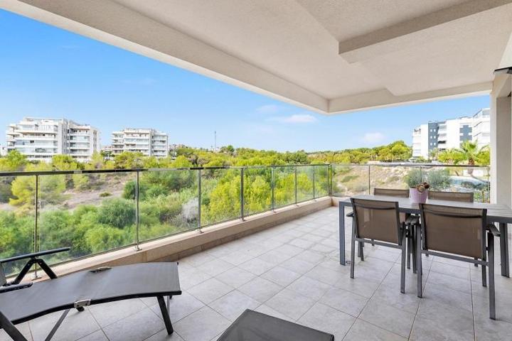 Apartamento en venta en Orihuela Costa, Los Dolses photo 0