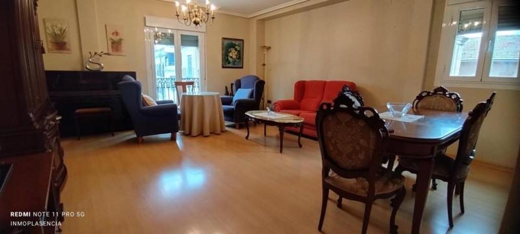Piso en venta en Plasencia, Calle san esteban, 10600 photo 0