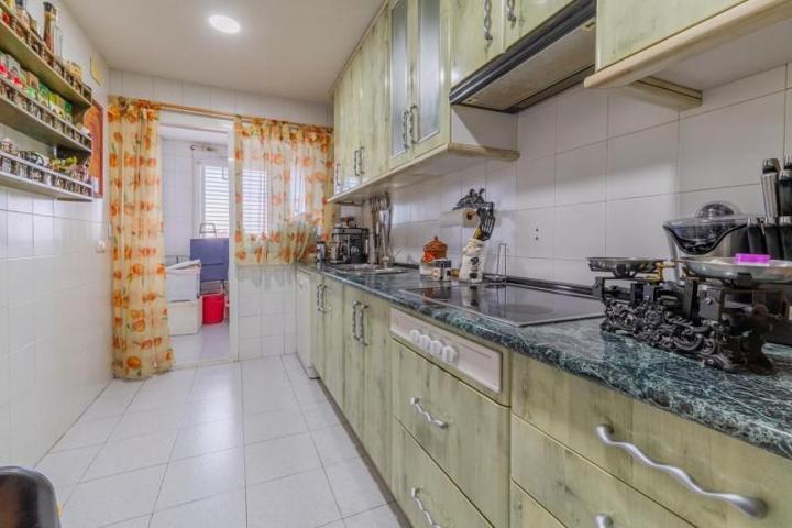 Piso en venta en Torrejón de Ardoz, Calle Telémaco, 28850 photo 0