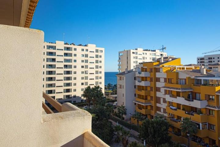 Apartamento en venta en Torrevieja, Punta prima photo 0