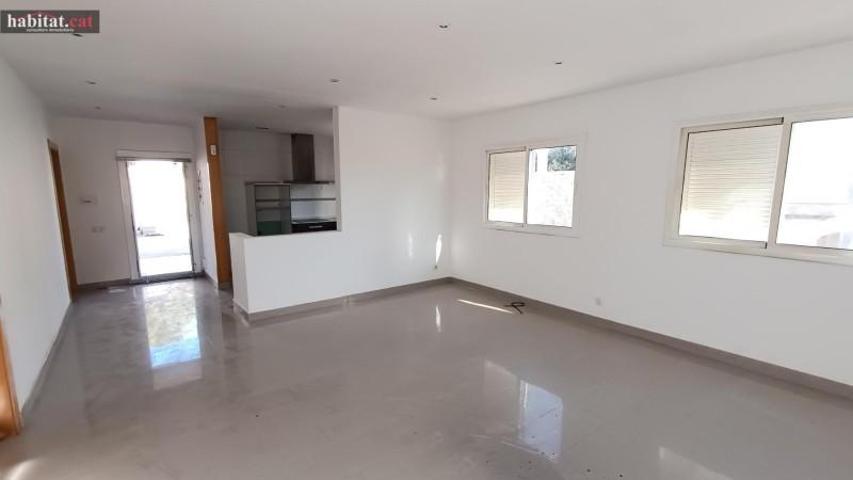 Casa en venta en Canyelles, Les Palmeres photo 0