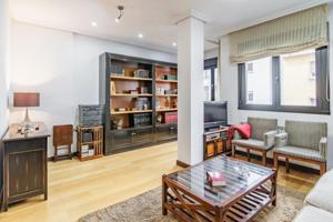 Piso en venta en Oviedo, Oviedo photo 0