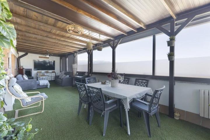 Aticos en venta en Churriana de la Vega, San Cayetano photo 0