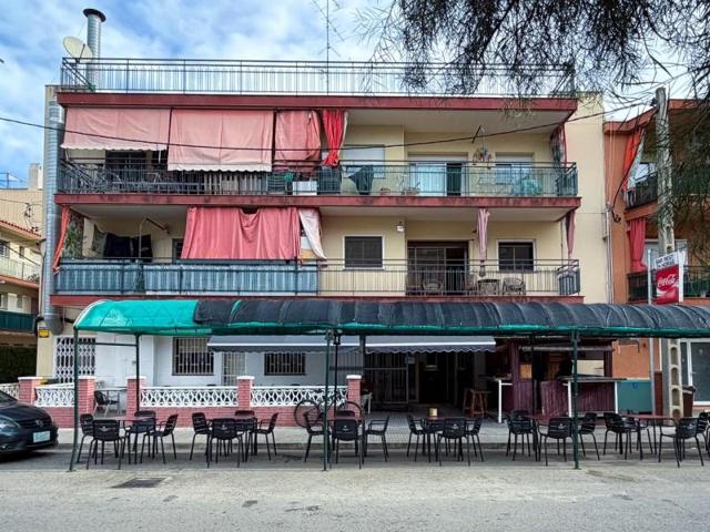 Local comercial en venta en Segur de Calafell, Segur estacion photo 0