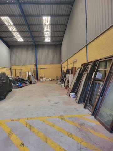 Nave industrial en venta en La Línea de la Concepción, El Zabal-Santa Margarita photo 0