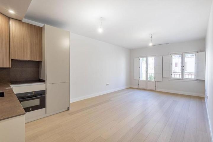 Piso en venta en Granada, Albaicín photo 0