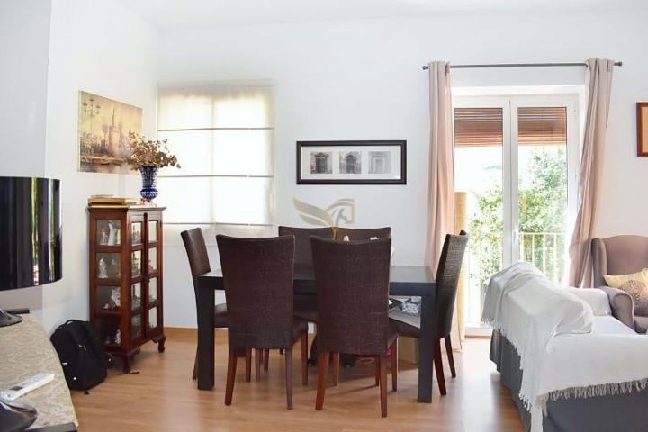 Piso en venta en Sevilla, Sevilla photo 0