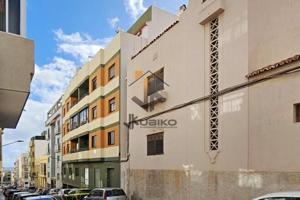 Aticos en venta en Santa Cruz de Tenerife, Duggi photo 0