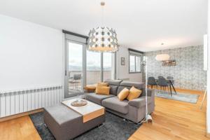 Aticos en venta en Oviedo, Buenavista-Ería-Montecerrao photo 0