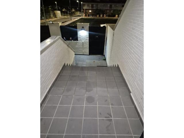 Bungalow en venta en Badajoz photo 0