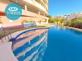 Piso en venta en Benalmádena, Zona Centro Comercial Torrequebrada photo 0