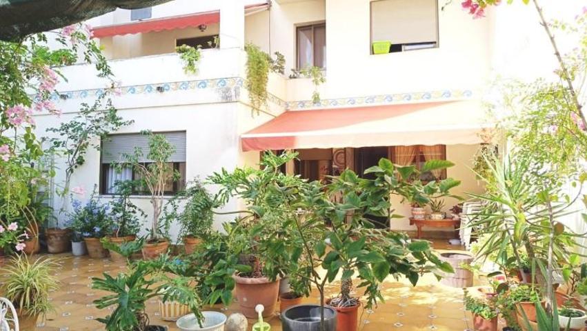 Adosada en venta en Riba-roja de Túria photo 0