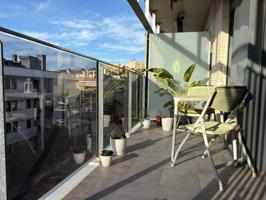 Piso en venta en Sant Feliu de Llobregat, Les Roses - Castellbell photo 0