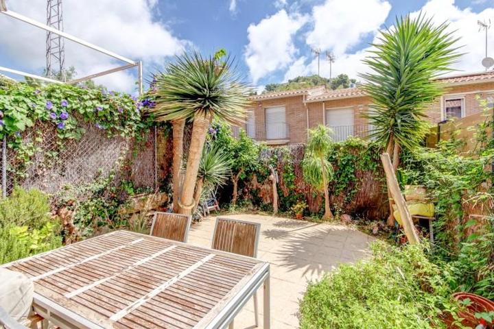 Adosada en venta en Sitges, Quint Mar photo 0