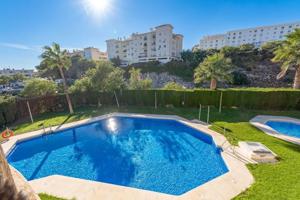 Apartamento en venta en Benalmádena, Arroyo de la Miel photo 0